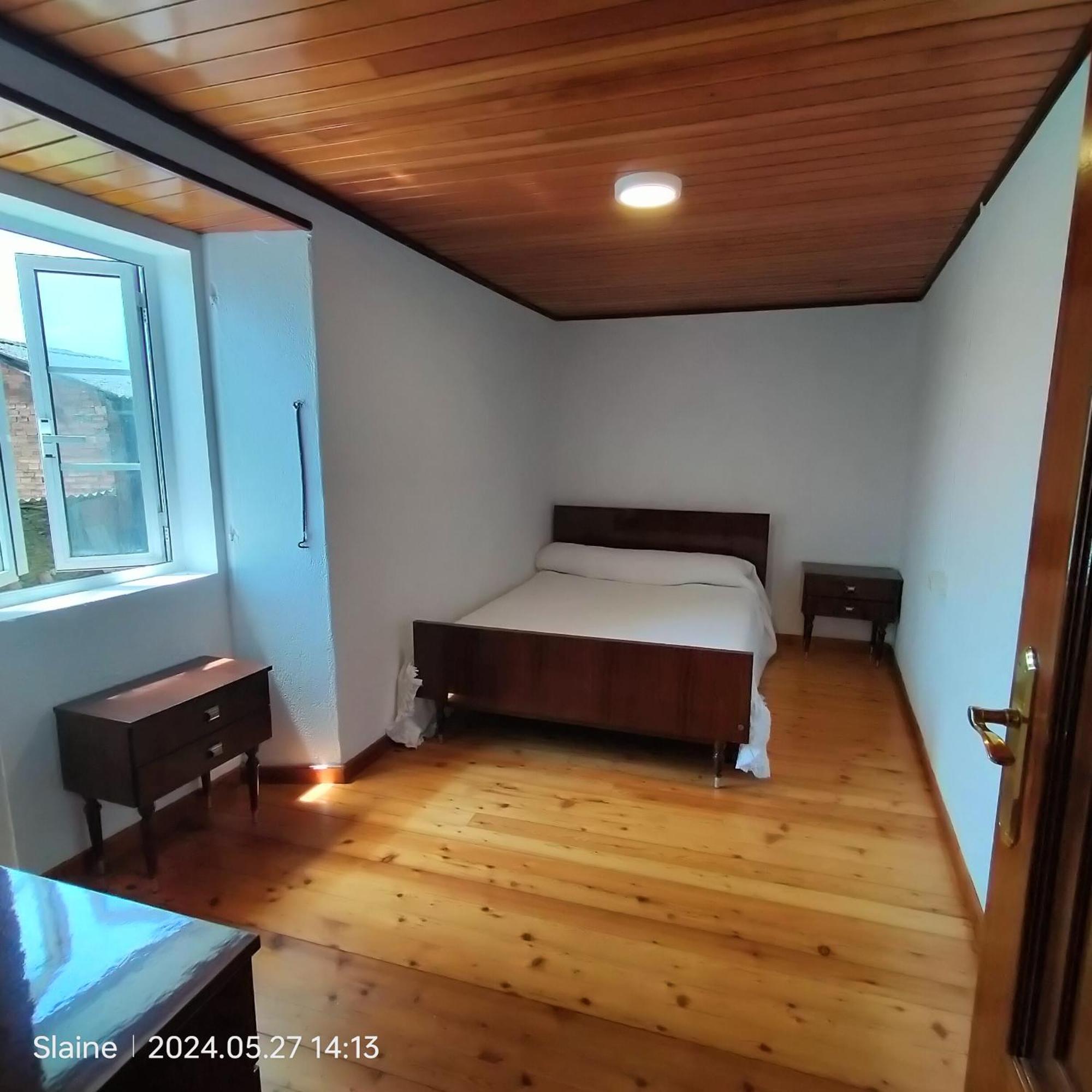 A Casa Do Rio - The River House Arzua Bagian luar foto